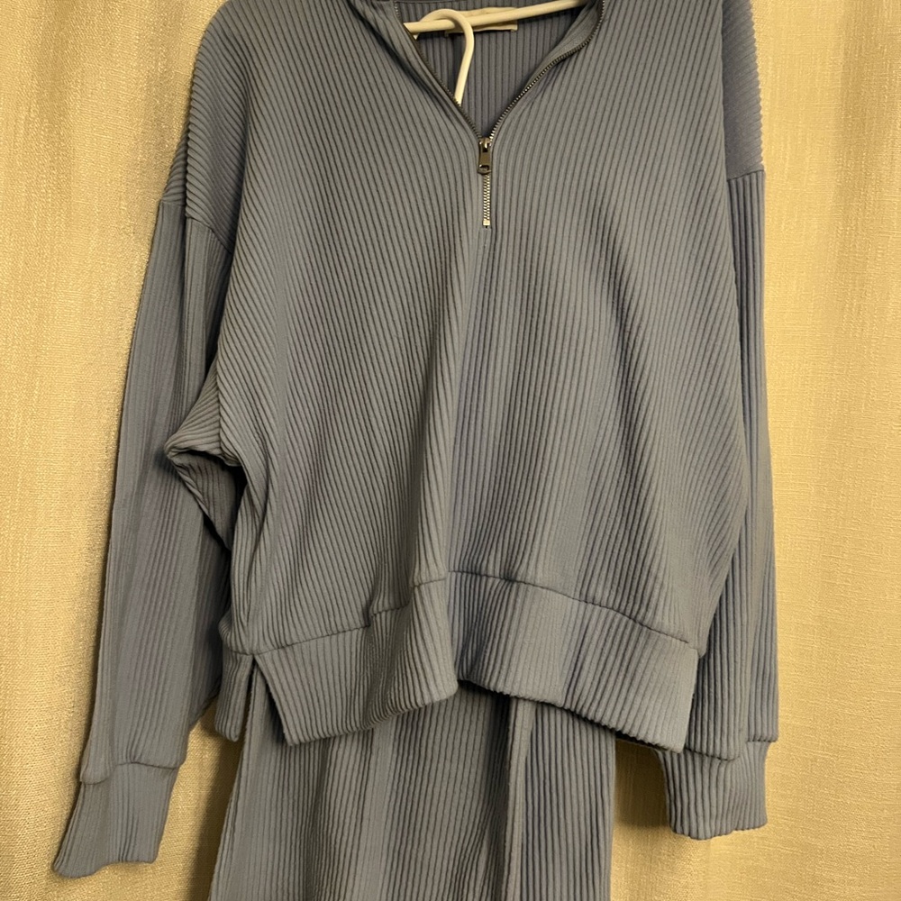 Abercrombie & Fitch Blue Lounge Set